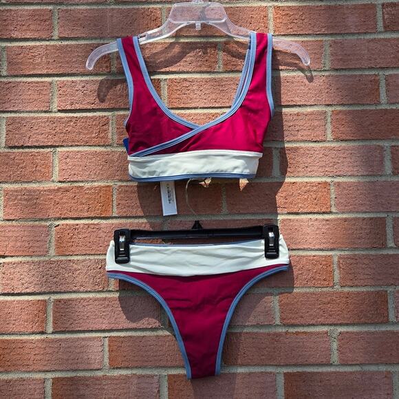 FAE Swim Malu top and Zeila Bikini bottoms in 'Trio' Size Small Medium 2017 - Picture 4 of 12